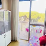 Airy With Balcony-beahost Apartment *